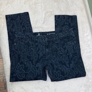 Liz Claiborne Paisley print Jeans 16